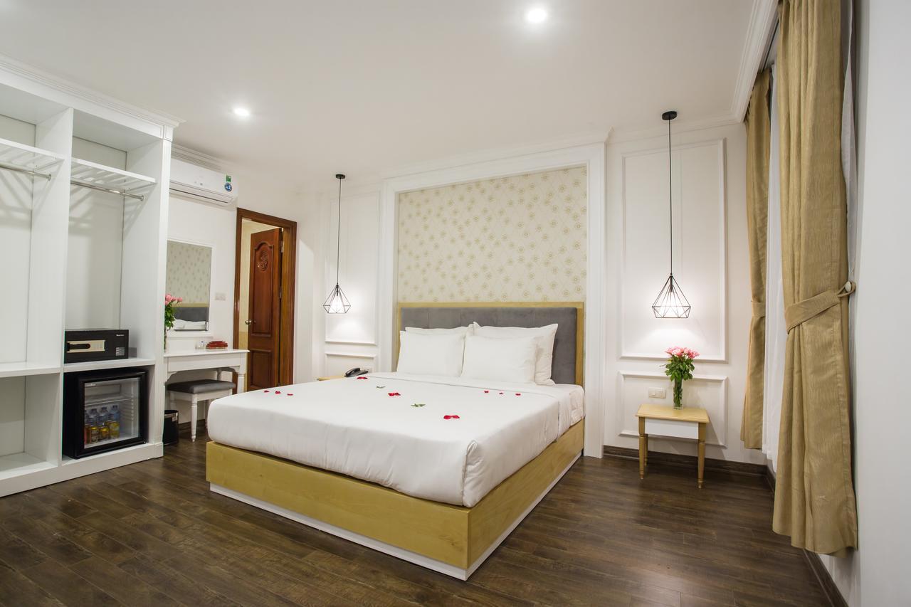 Hanoi A83 Hotel Bagian luar foto